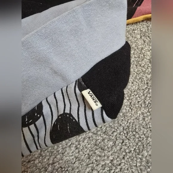 Vans X Disney Nightmare Before Christmas Mixed Pattern Crewneck Sweatshirt Small - Picture 8 of 11